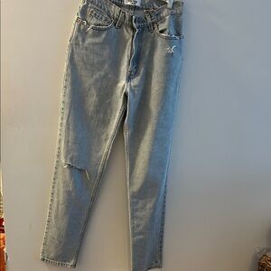 The Vintage Twin Women’s Levi’s 512 Slim Fit Tapered Leg Jeans Size M